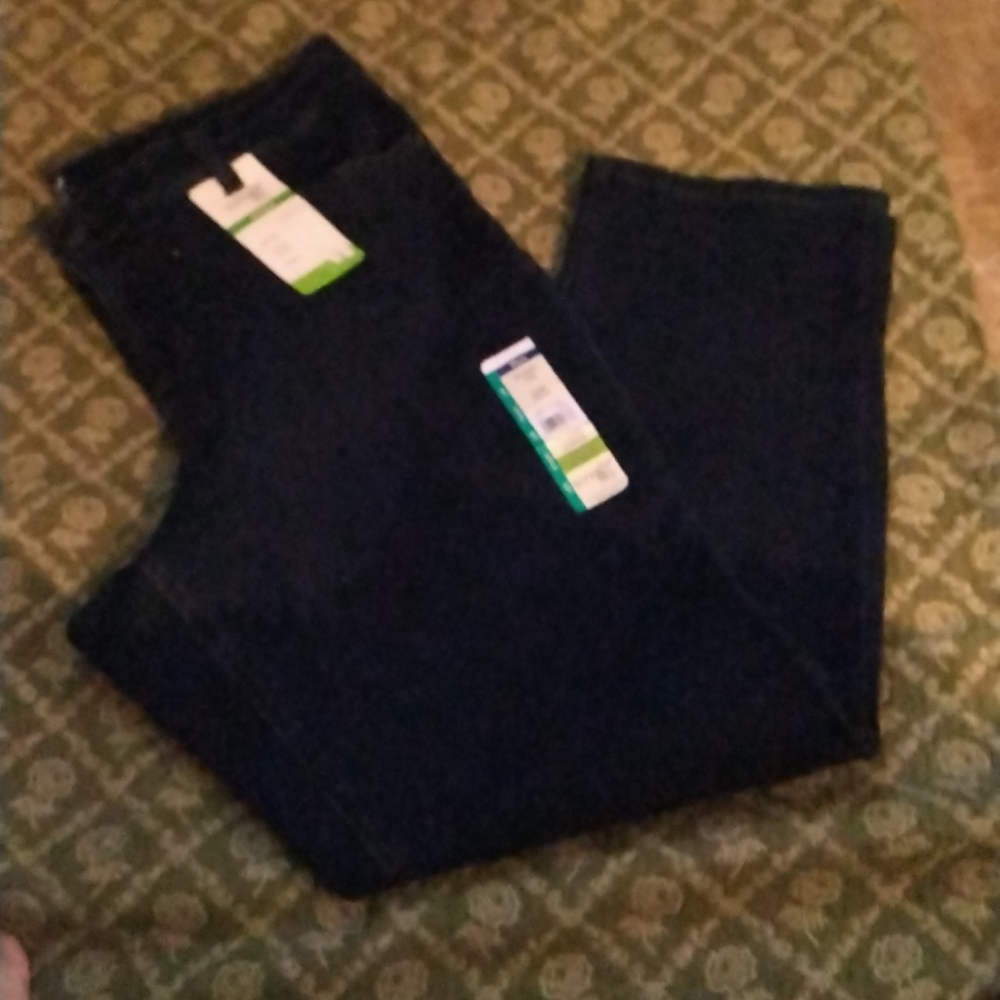 NWT 14Wpet. Terra & Sky mid rise,Straight,5 Pocket, Tummy Control, stret…